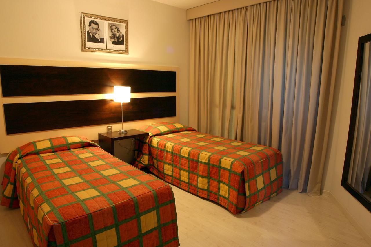 Lagoa Serena Flat Hotel Araras  Buitenkant foto