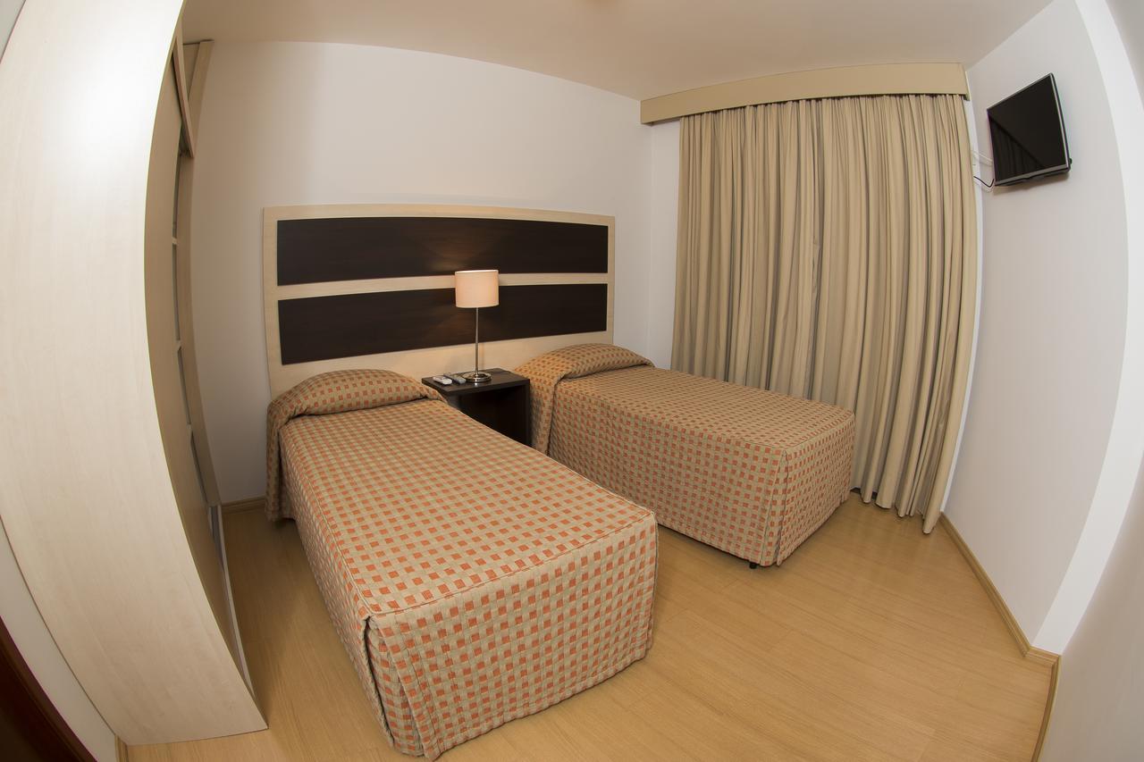 Lagoa Serena Flat Hotel Araras  Buitenkant foto